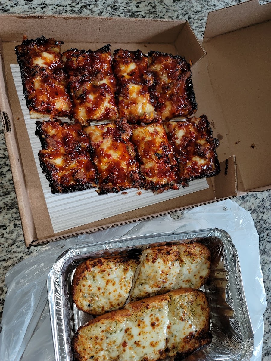 Noble Roman's Craft Pizza & Pub-6