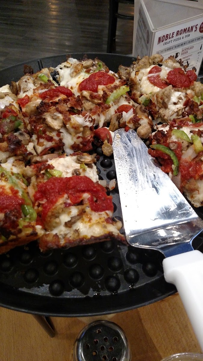 Noble Roman's Craft Pizza & Pub-9